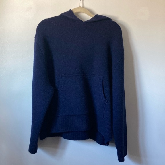 Zara Navy Blue Women's Sweater - Picture 1 of 9
